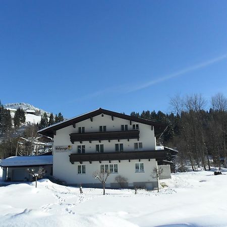 Gaestehaus Walpurga Russbach am Pass Gschütt Buitenkant foto