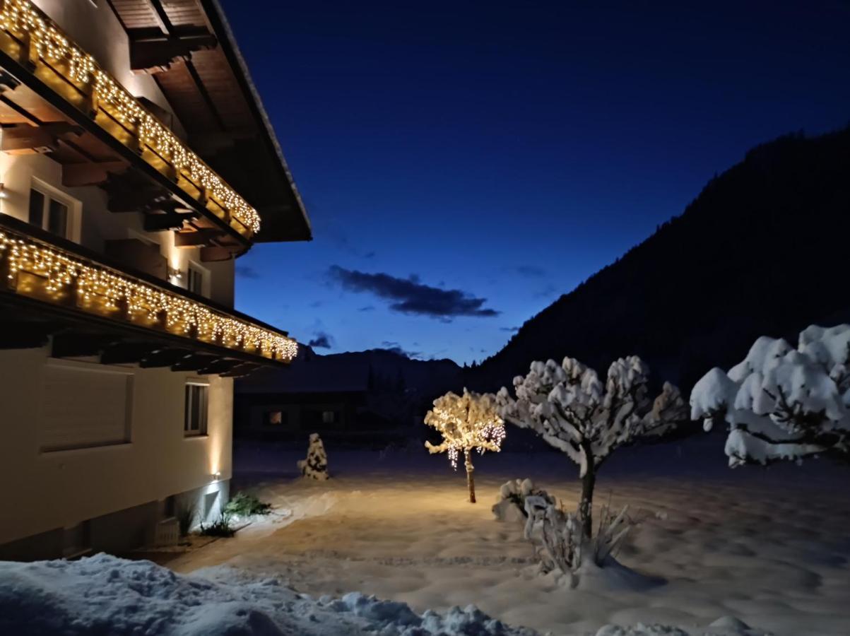 Gaestehaus Walpurga Russbach am Pass Gschütt Buitenkant foto