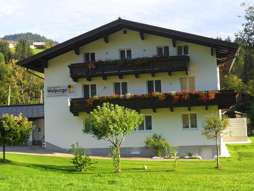 Gaestehaus Walpurga Russbach am Pass Gschütt Buitenkant foto