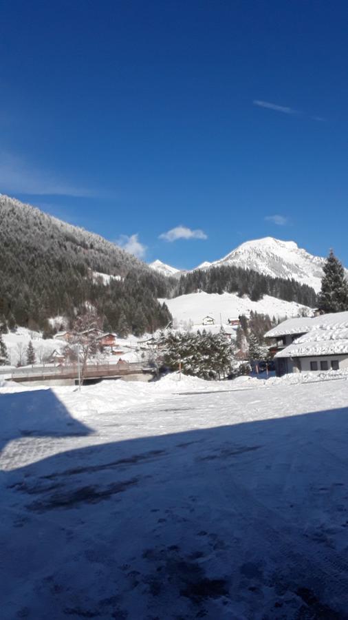 Gaestehaus Walpurga Russbach am Pass Gschütt Buitenkant foto